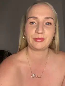 BootyQueenApril online show from 06/12/26, 09:01