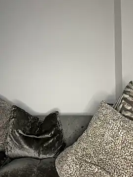 BootyQueenApril online show from 04/21/26, 09:21