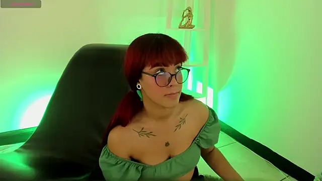 Taylor  Watson online show from 02/16/26, 07:01