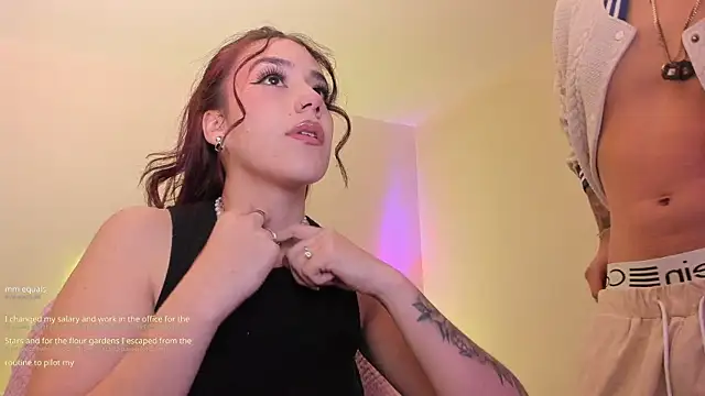 Snapshot of stanandrose_ chatting on 03/21/26, 04:03 stanandrose online show from 03/21/26, 04:03