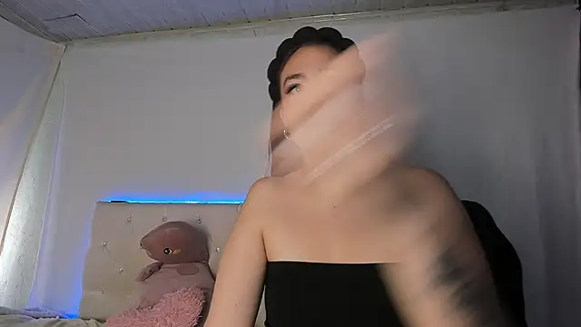 Snapshot of stanandrose_ chatting on 02/14/26, 05:40 stanandrose online show from 02/14/26, 05:40