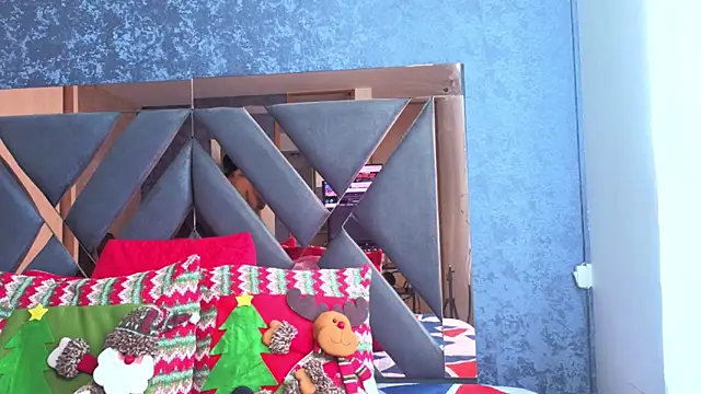 alicee foox online show from 11/30/25, 06:19