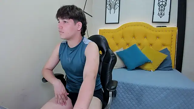 Snapshot of JakeSummer_ chatting on 02/18/26, 07:21 JakeSummer online show from 02/18/26, 07:21