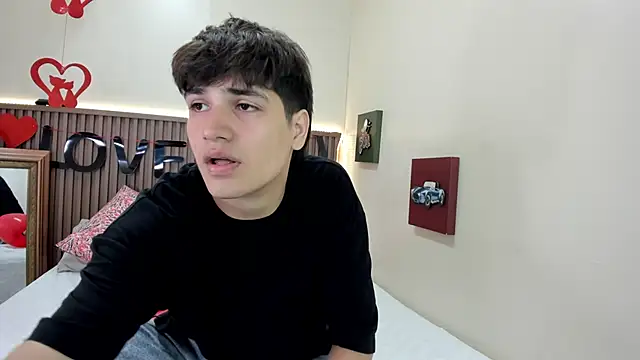 Snapshot of JakeSummer_ chatting on 02/16/26, 07:34 JakeSummer online show from 02/16/26, 07:34