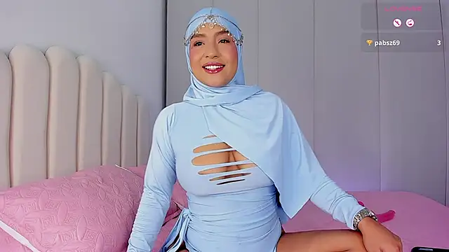 Amira-Zahra online show from 03/13/26, 10:09