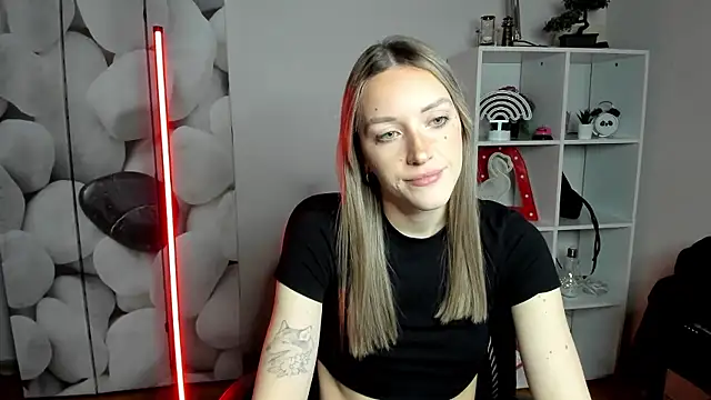 EvelynBlond online show from 01/08/26, 01:39