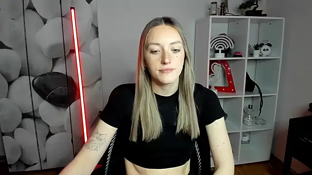 EvelynBlond online show from 01/06/26, 01:37