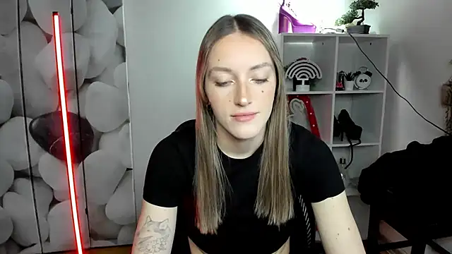 EvelynBlond online show from 01/14/26, 01:37