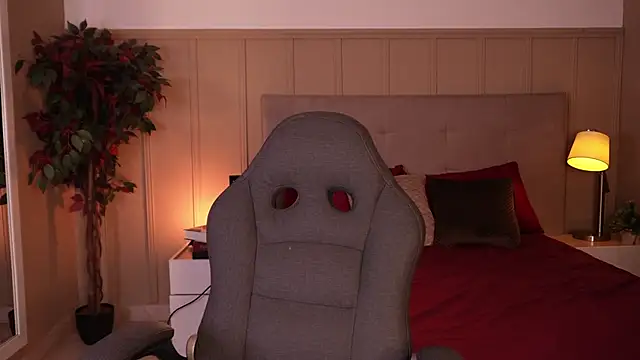 melaniebrett online show from 02/28/26, 07:46