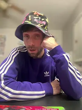 strippingmale1 online show from 02/19/26, 04:42