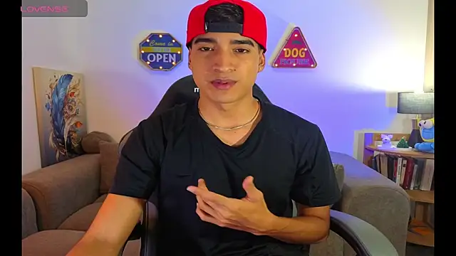 Snapshot of ken_blakerr chatting on 03/24/26, 12:32 ken blakerr online show from 03/24/26, 12:32