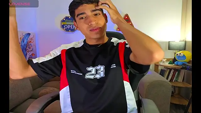 Snapshot of ken_blakerr chatting on 03/18/26, 08:17 ken blakerr online show from 03/18/26, 08:17