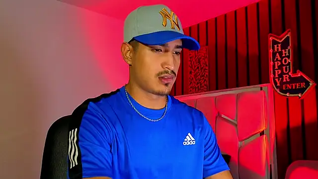 Snapshot of ken_blakerr chatting on 12/01/25, 10:43 ken blakerr online show from 12/01/25, 10:43