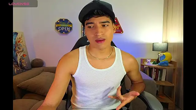 Snapshot of ken_blakerr chatting on 03/25/26, 12:22 ken blakerr online show from 03/25/26, 12:22