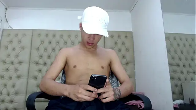 HollmanFronsh online show from 12/23/25, 02:11