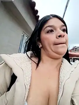 Layla-daring online show from 01/06/26, 08:02