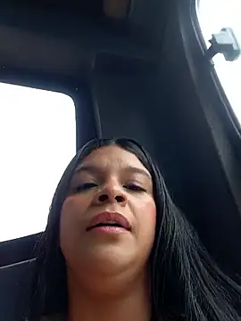 Layla-daring online show from 04/19/26, 05:36