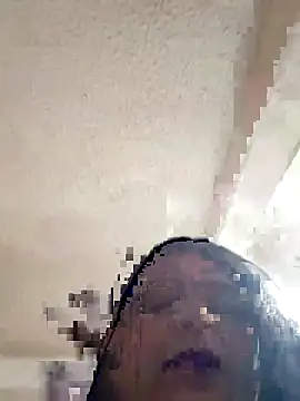 Layla-daring online show from 04/14/26, 06:46