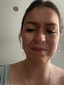 Little  Danni1 online show from 04/26/26, 09:45