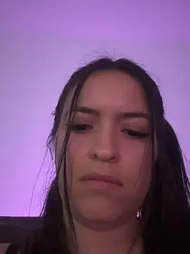 Snapshot of Little__Danni1 chatting on 02/17/26, 04:21 Little Danni1 online show from 02/17/26, 04:21