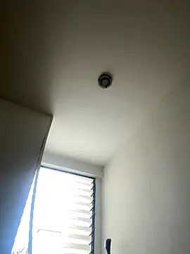 Little  Danni1 online show from 12/01/25, 08:42