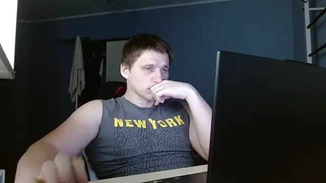 Poliglotjoe1 online show from 02/15/26, 01:39