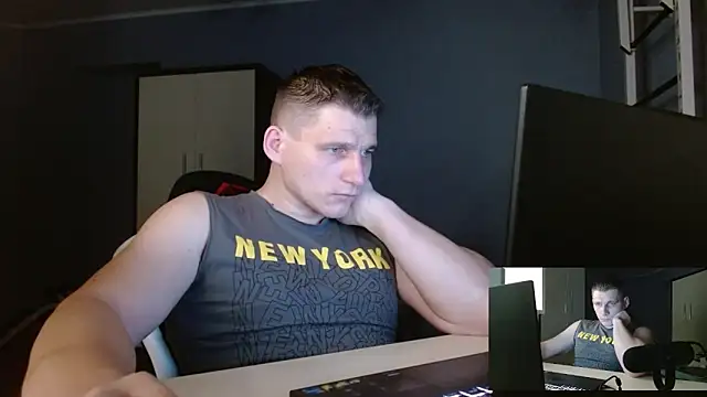 Poliglotjoe1 online show from 02/20/26, 07:49