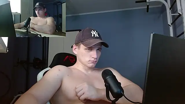 Poliglotjoe1 online show from 01/08/26, 02:56