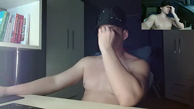 Poliglotjoe1 online show from 12/01/25, 08:53