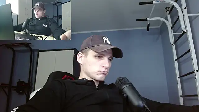 Poliglotjoe1 online show from 01/06/26, 02:54