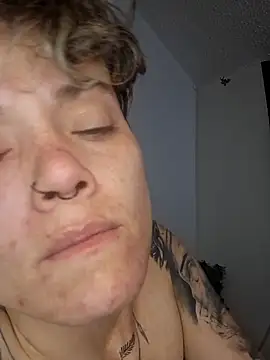 megan NL online show from 12/05/25, 05:17