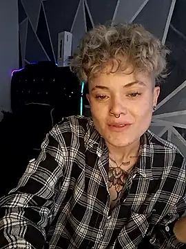 megan NL online show from 12/21/25, 08:42