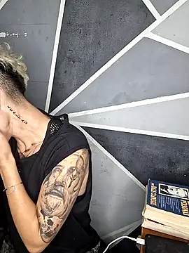 megan NL online show from 02/11/26, 02:11