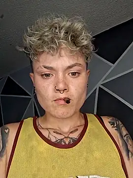 megan NL online show from 02/05/26, 11:22