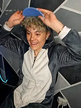 megan NL online show from 01/17/26, 04:38