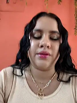 Snapshot of Kendra-daring chatting on 02/14/26, 07:47 Kendra-daring online show from 02/14/26, 07:47