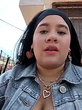 Snapshot of Kendra-daring chatting on 02/12/26, 05:56 Kendra-daring online show from 02/12/26, 05:56