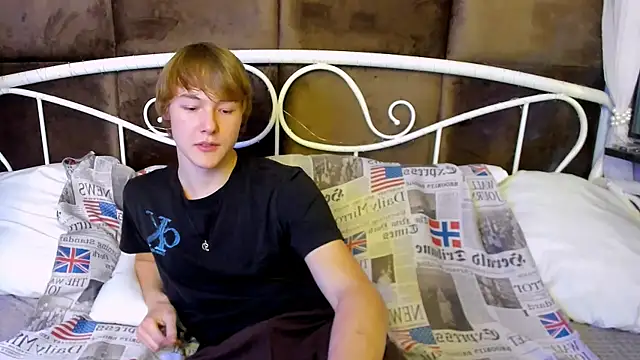 DonaldWoon online show from 11/21/25, 04:17