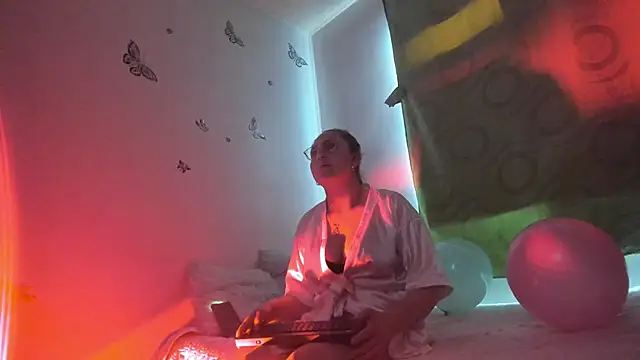 tiffanystorms- online show from 11/23/25, 11:31