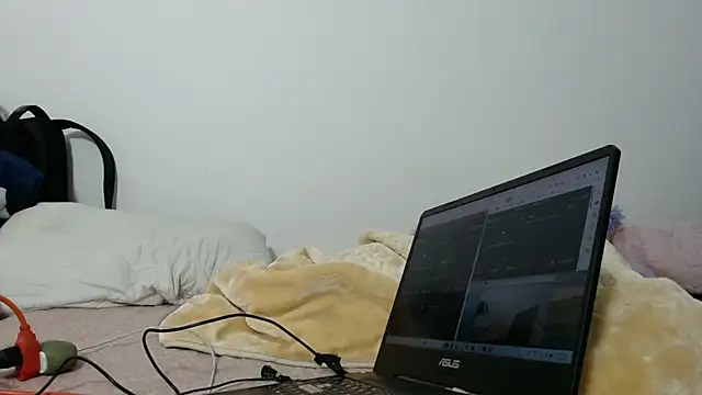 Scarlett mus online show from 02/09/26, 03:37