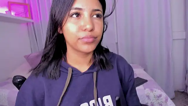 emmyheart7 online show from 01/13/26, 03:43