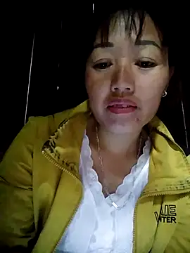 Snapshot of Jelly-squirt chatting on 12/05/25, 06:56 Jelly-squirt online show from 12/05/25, 06:56