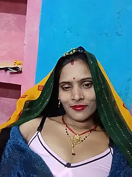 Snapshot of Rt_kinjal chatting on 05/18/26, 05:29 Rt kinjal online show from 05/18/26, 05:29