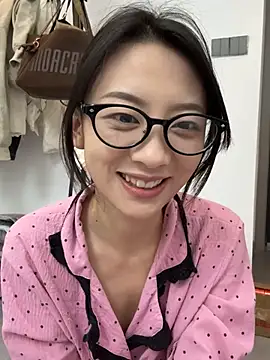 Jinmi125216 online show from 04/11/26, 03:16