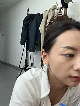 Jinmi125216 online show from 04/08/26, 03:46