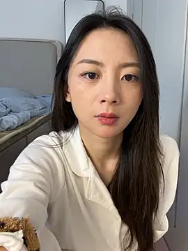 Jinmi125216 online show from 04/03/26, 10:22