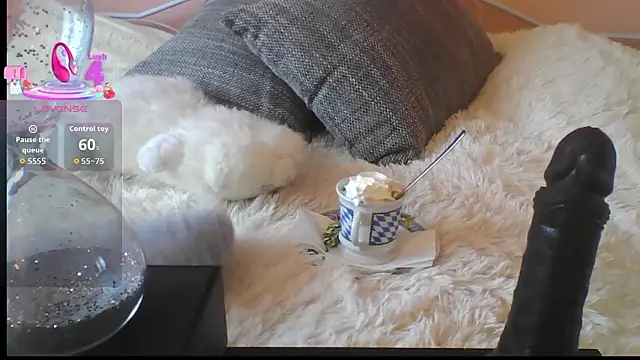 LisaHoneyLisa online show from 03/15/26, 08:10