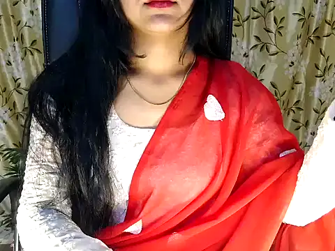 Snapshot of cute_girl_81 chatting on 01/08/26, 05:19 cute girl 81 online show from 01/08/26, 05:19