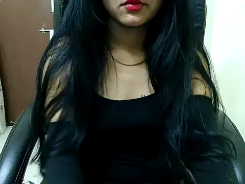 Snapshot of cute_girl_81 chatting on 12/15/25, 07:31 cute girl 81 online show from 12/15/25, 07:31