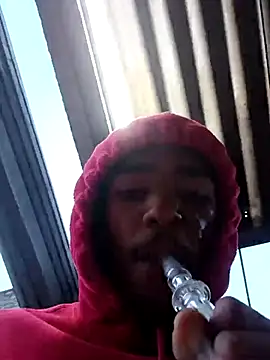 Eezxxx online show from 12/21/25, 05:14